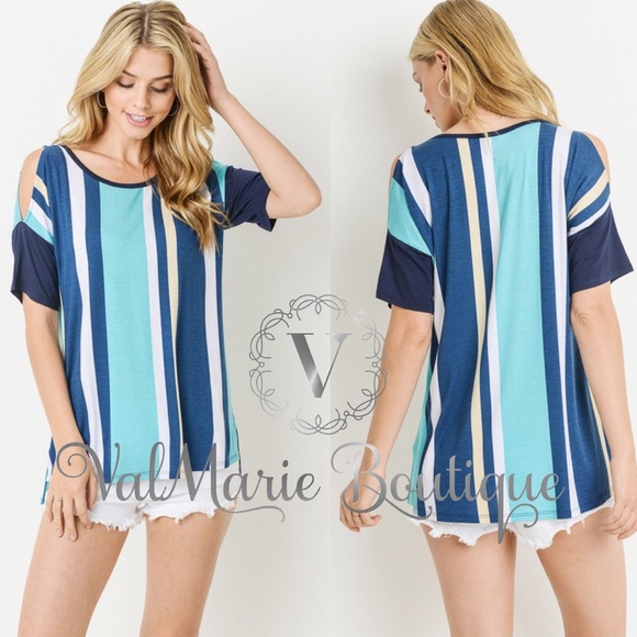 Blue striped top - Picture 3 of 3